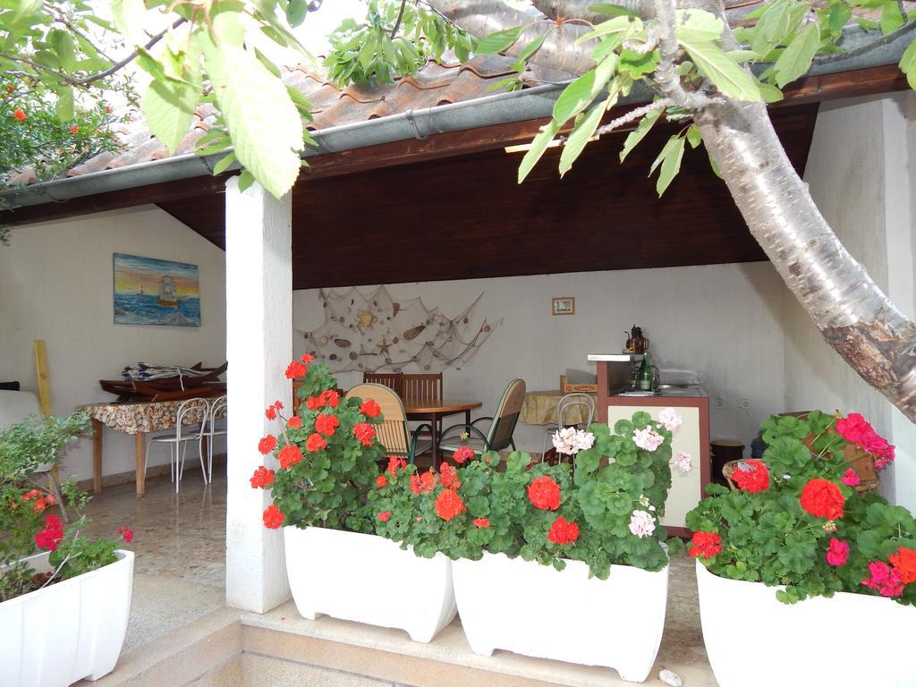 Apartment Skeva Starigrad Paklenica Cameră foto